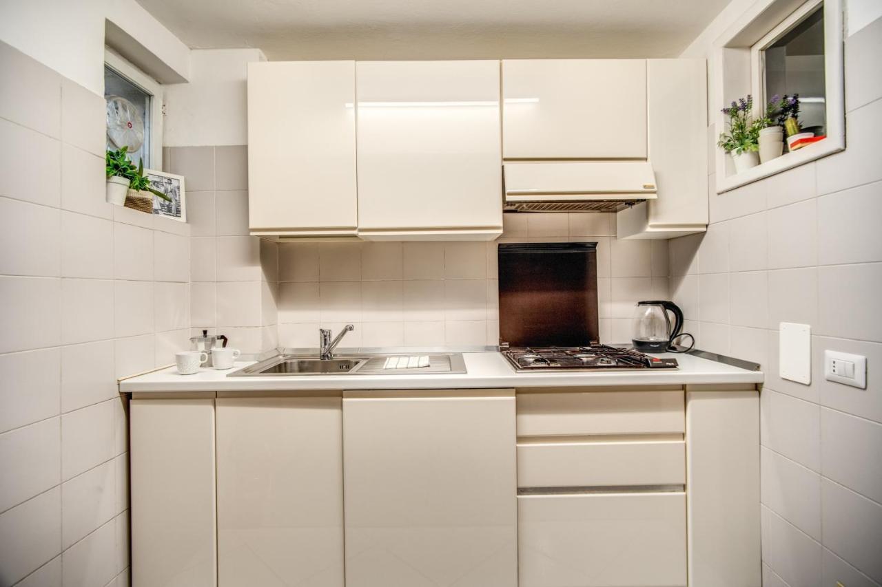 Trastevere - Stylish Good Vibes Apartment โรม ภายนอก รูปภาพ