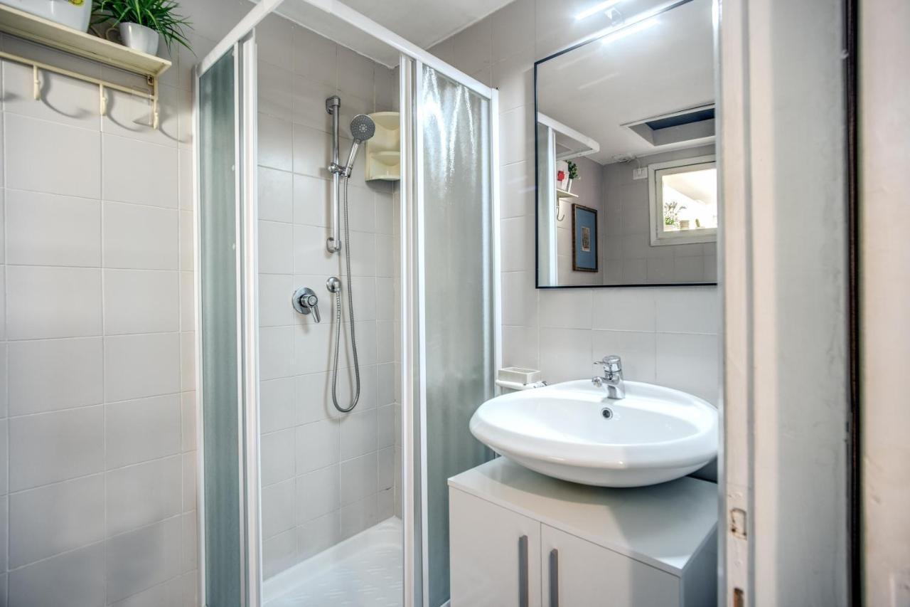 Trastevere - Stylish Good Vibes Apartment โรม ภายนอก รูปภาพ